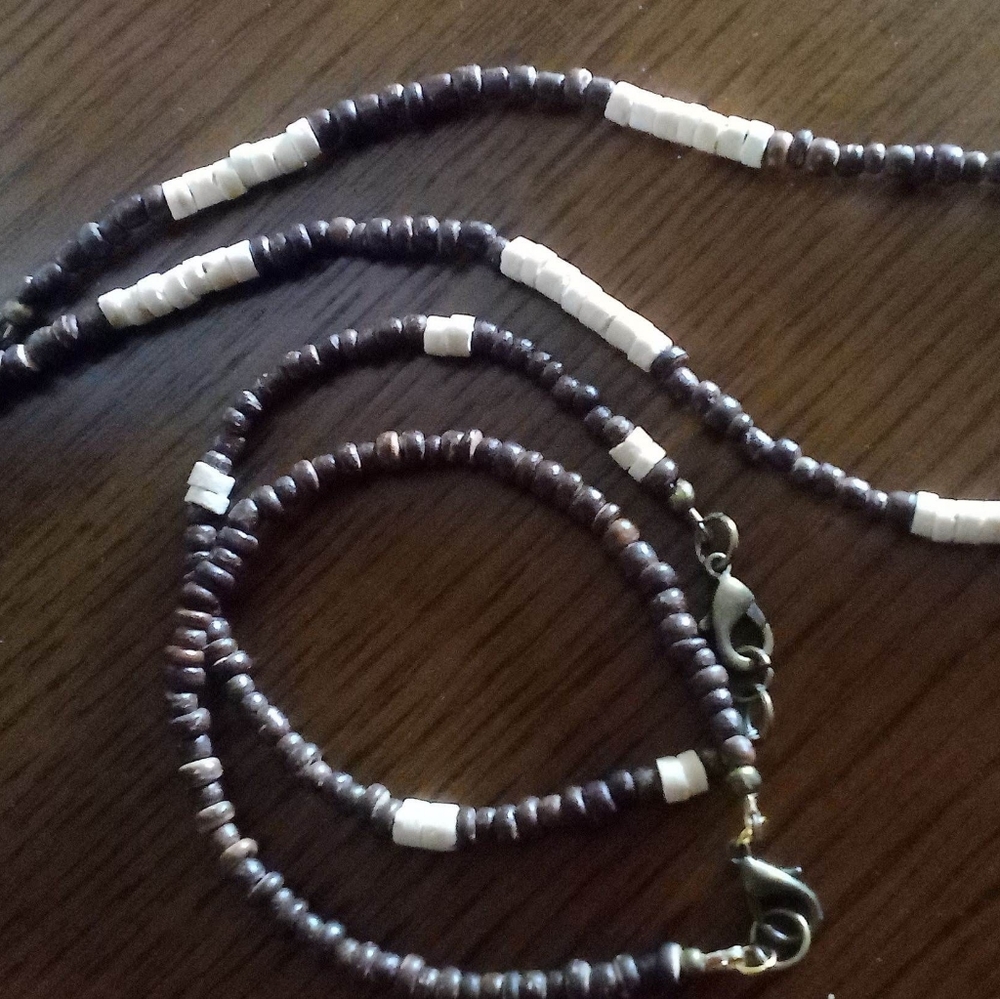 See Photos: THEY'RE GONE! Dark Brown & Cream Coconut Necklace & Bracelets Set